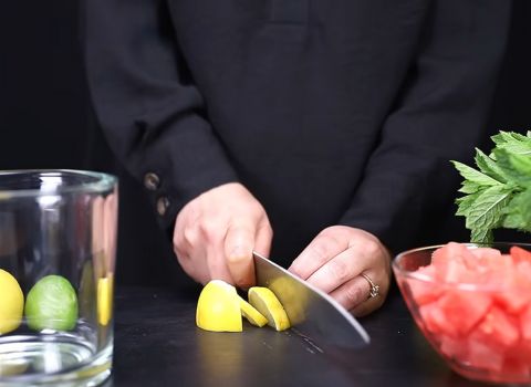 Cut the lemon into small pieces